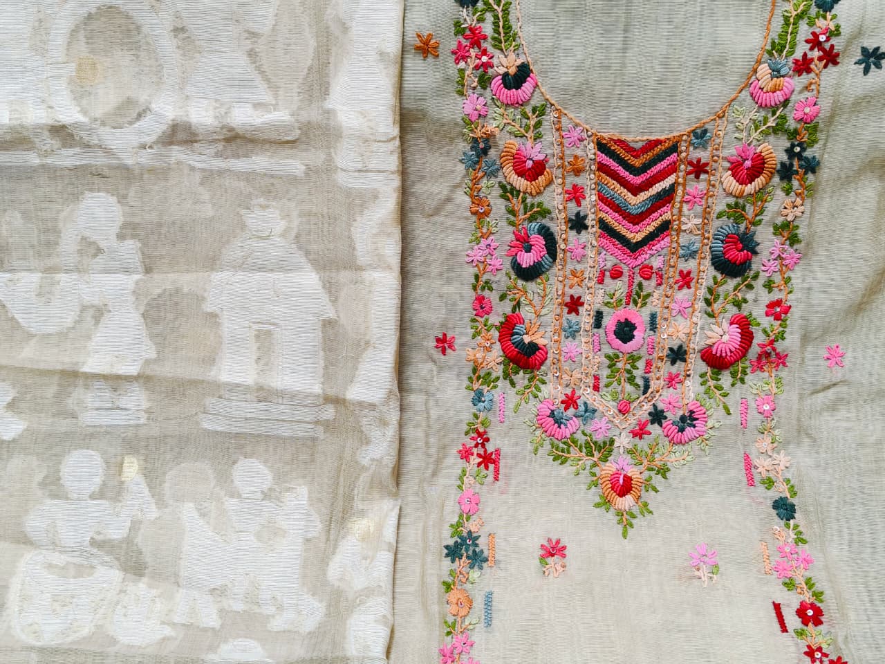 Jamdani Suit Set with Gujarat Bullion Stitch