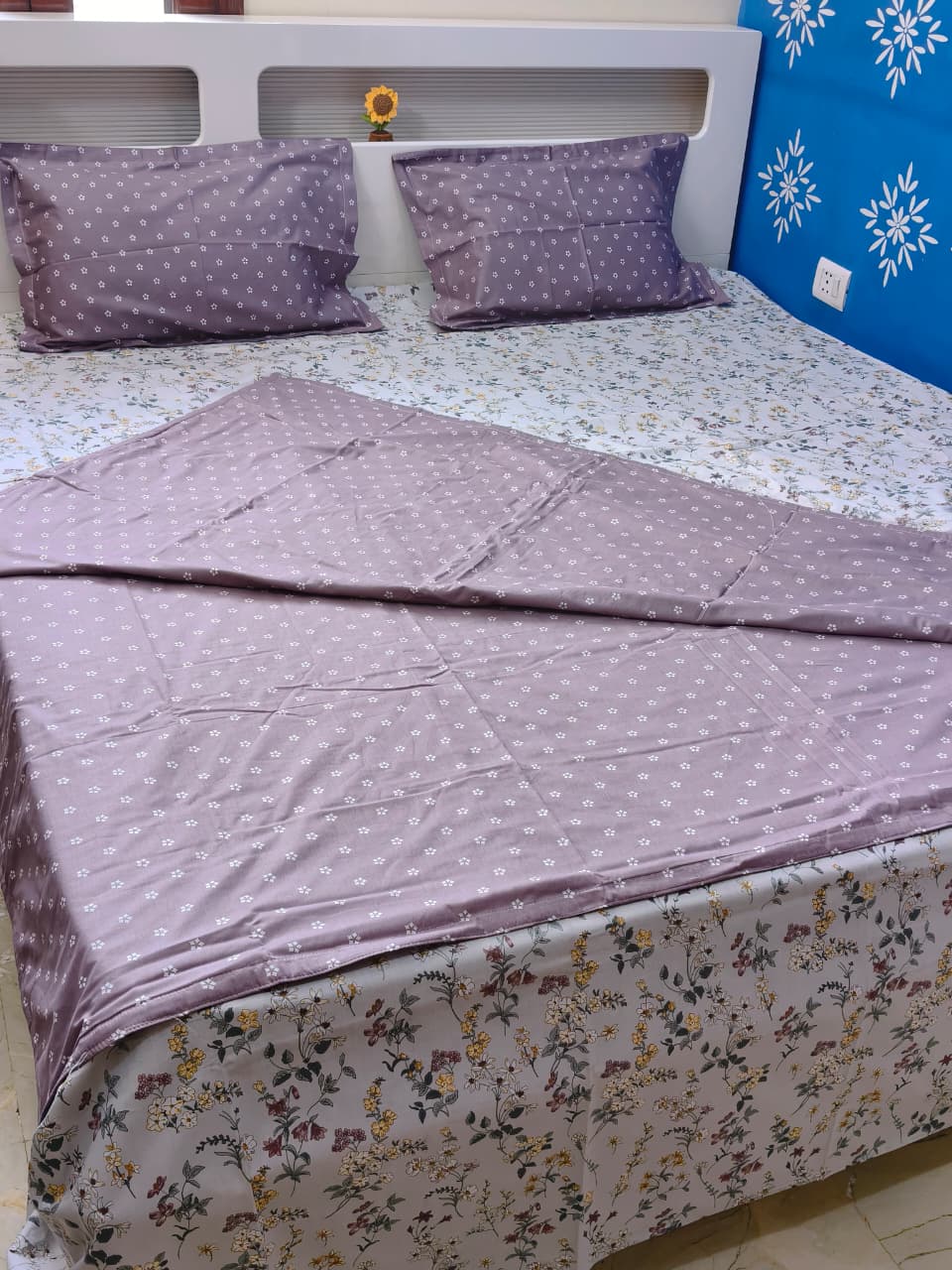 CREAM & LAVENDER DOHAR SET