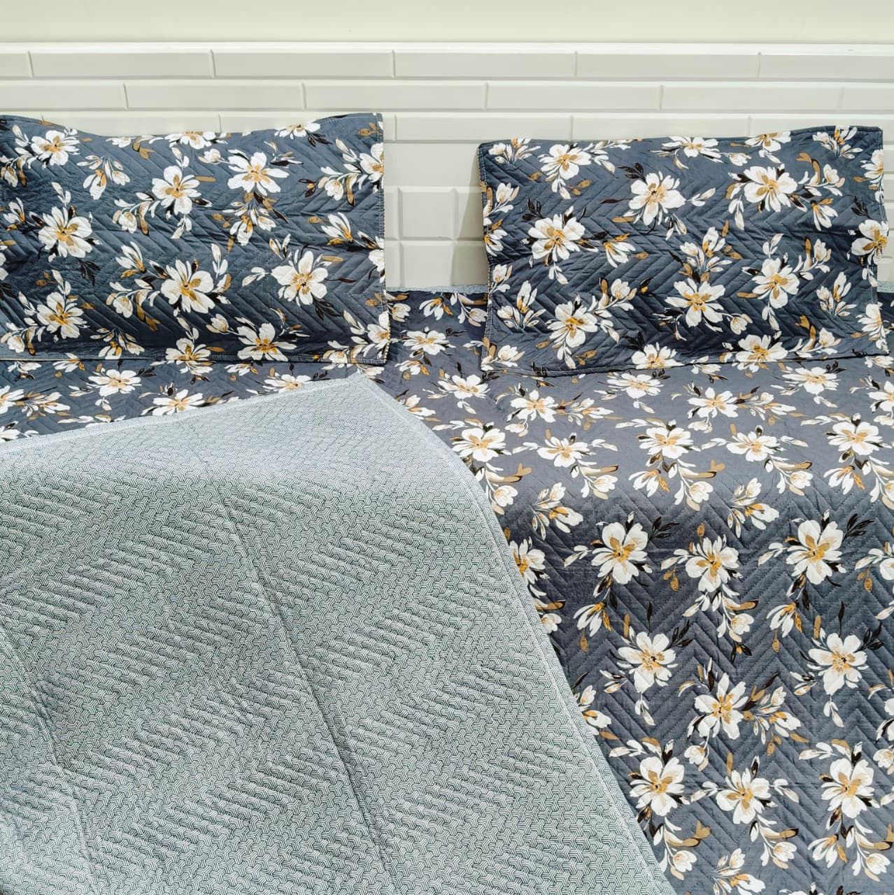 Premium Cotton AC Comforter Set