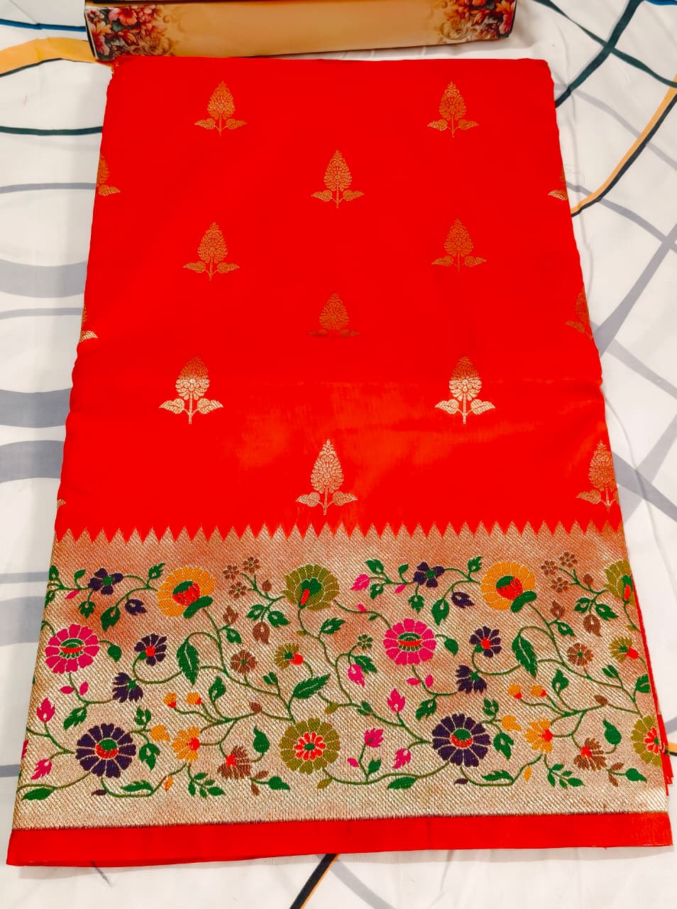 SEMI KATAN SILK SAREE