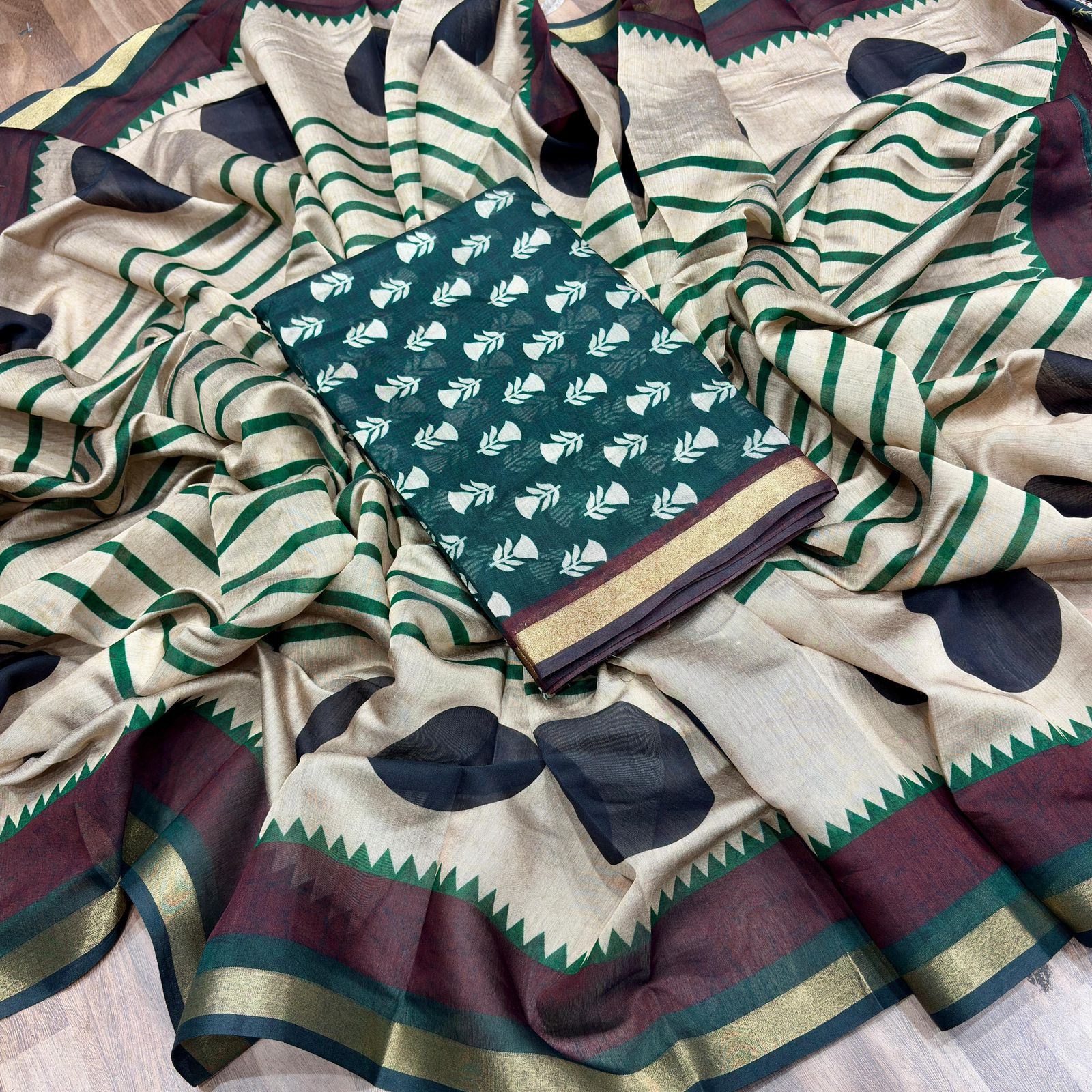 Maheshwari Silk Printed Suit Set