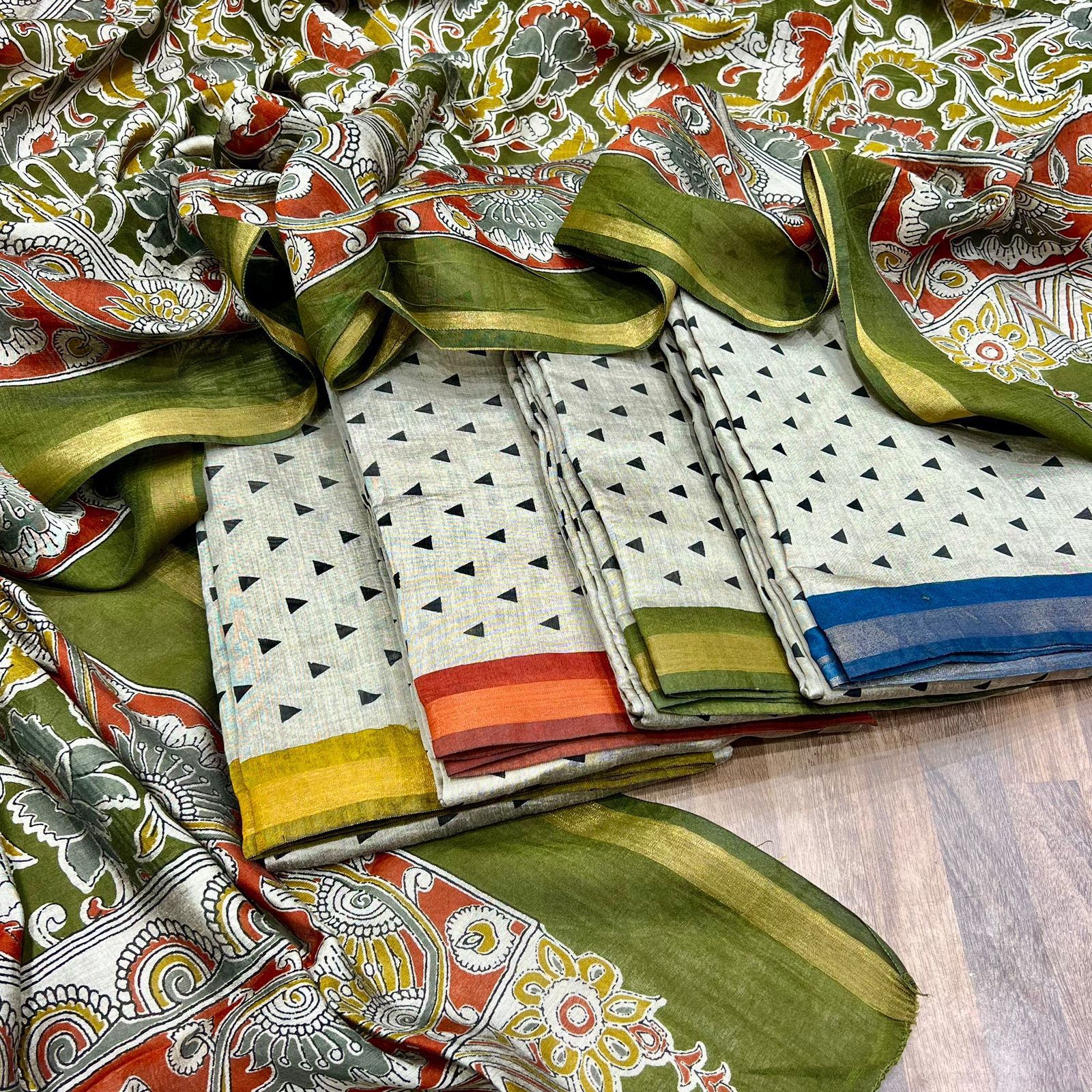 Maheshwari Silk Printed Suit Set