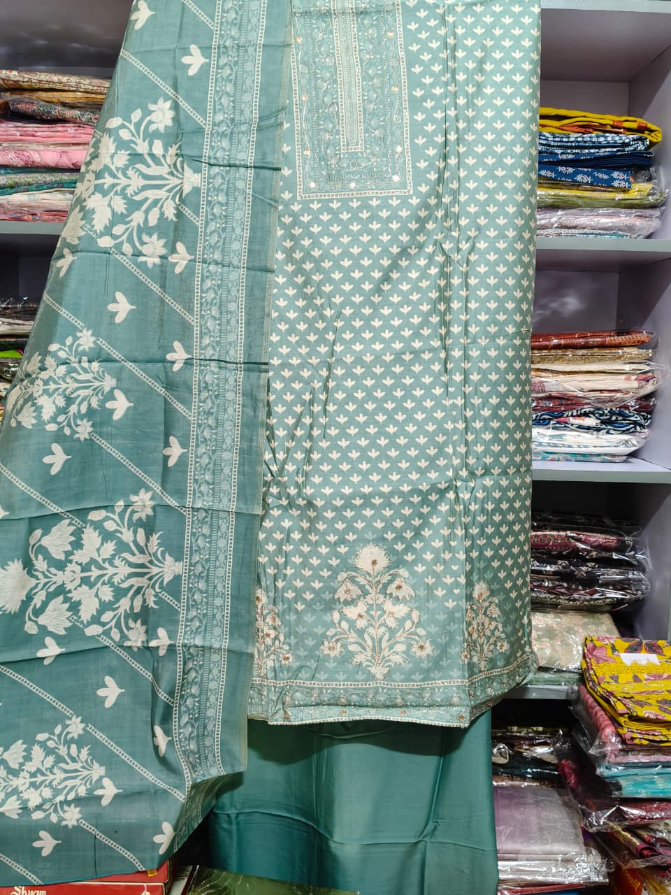 MODAL SILK SUIT - gallery